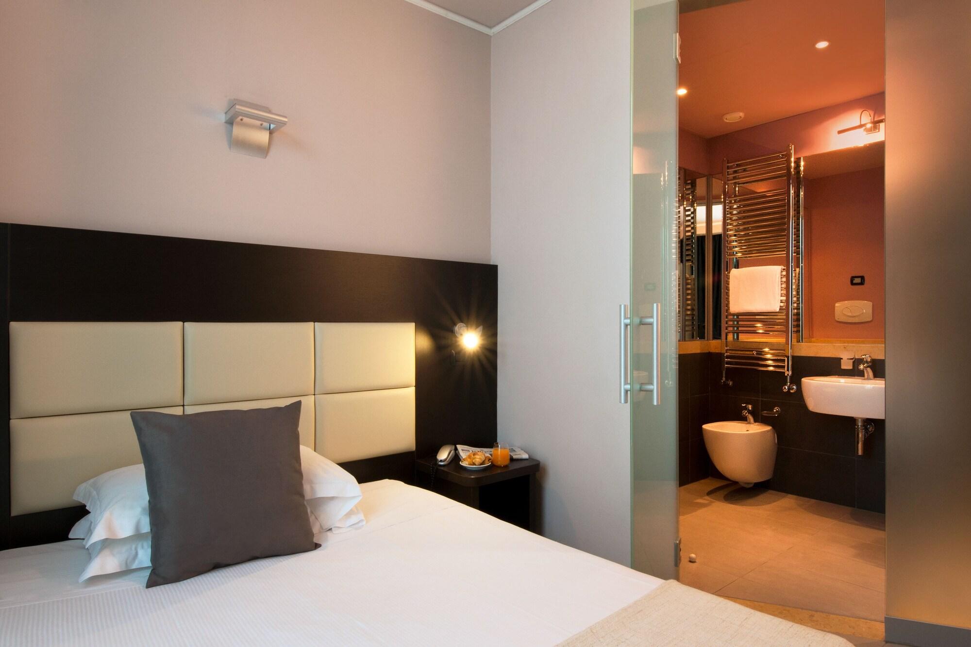 Hotel Villa Ducale Parma Buitenkant foto